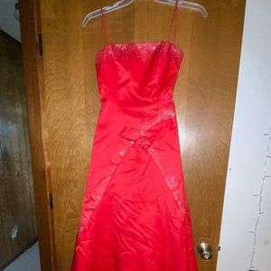 Red prom dress. Morgan and co brand. Size 5/6